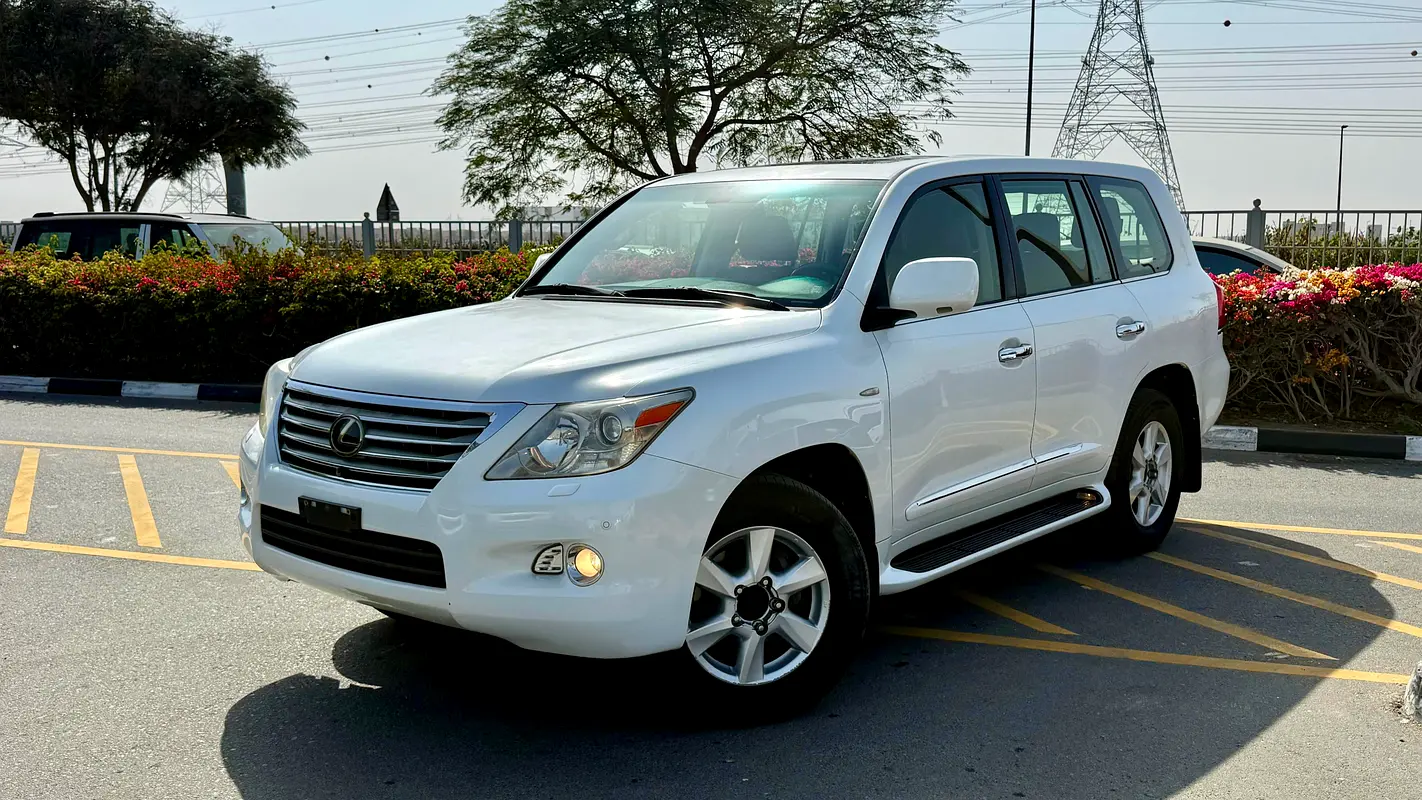 LEXUS LX570 2011