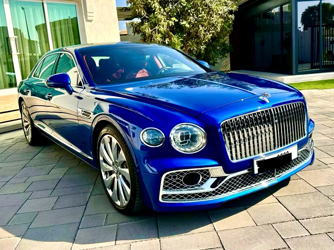 BENTLEY BENTAYGA 2021