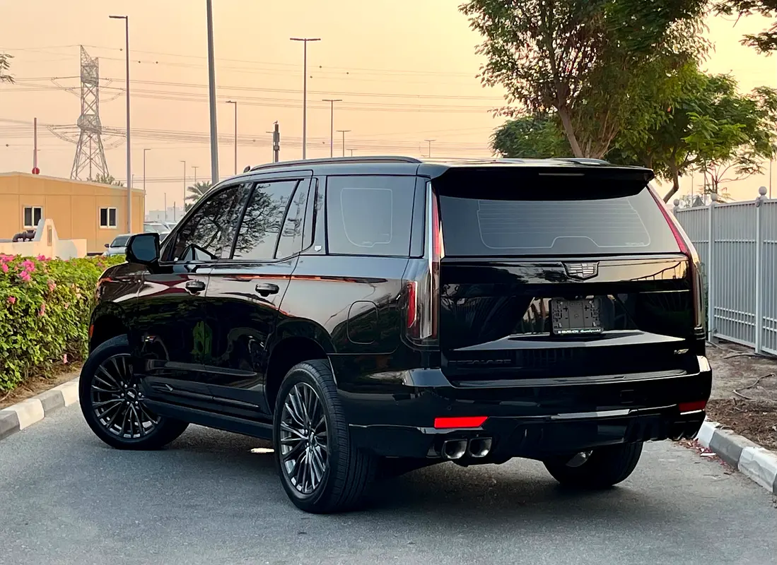 Cadillac Escalade V 2023 - photo 6