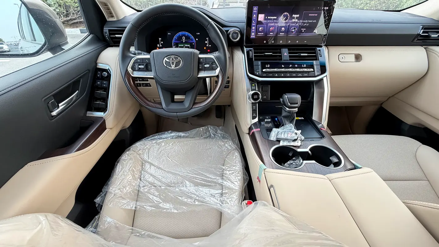 TOYOTA LAND CRUISER GXR 2026 - photo 2