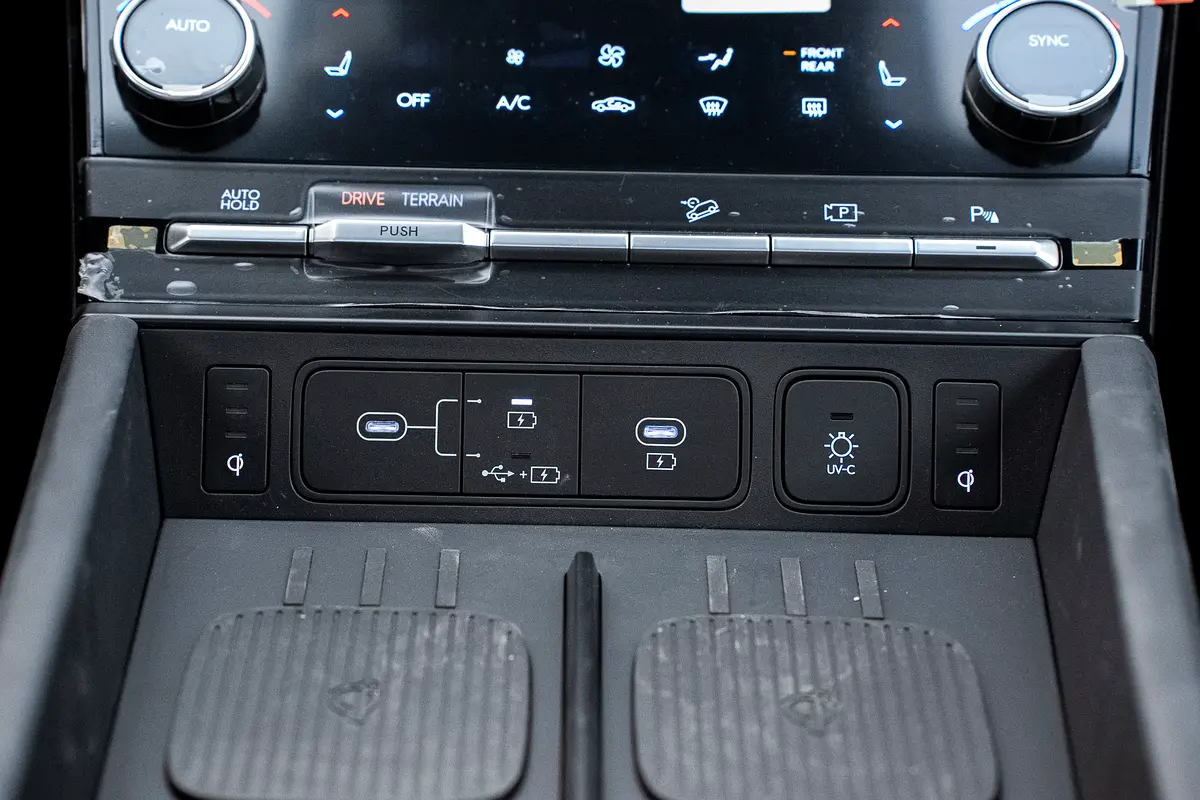 HYUNDAI Santa Fe Calligraphy 2024 - photo 6