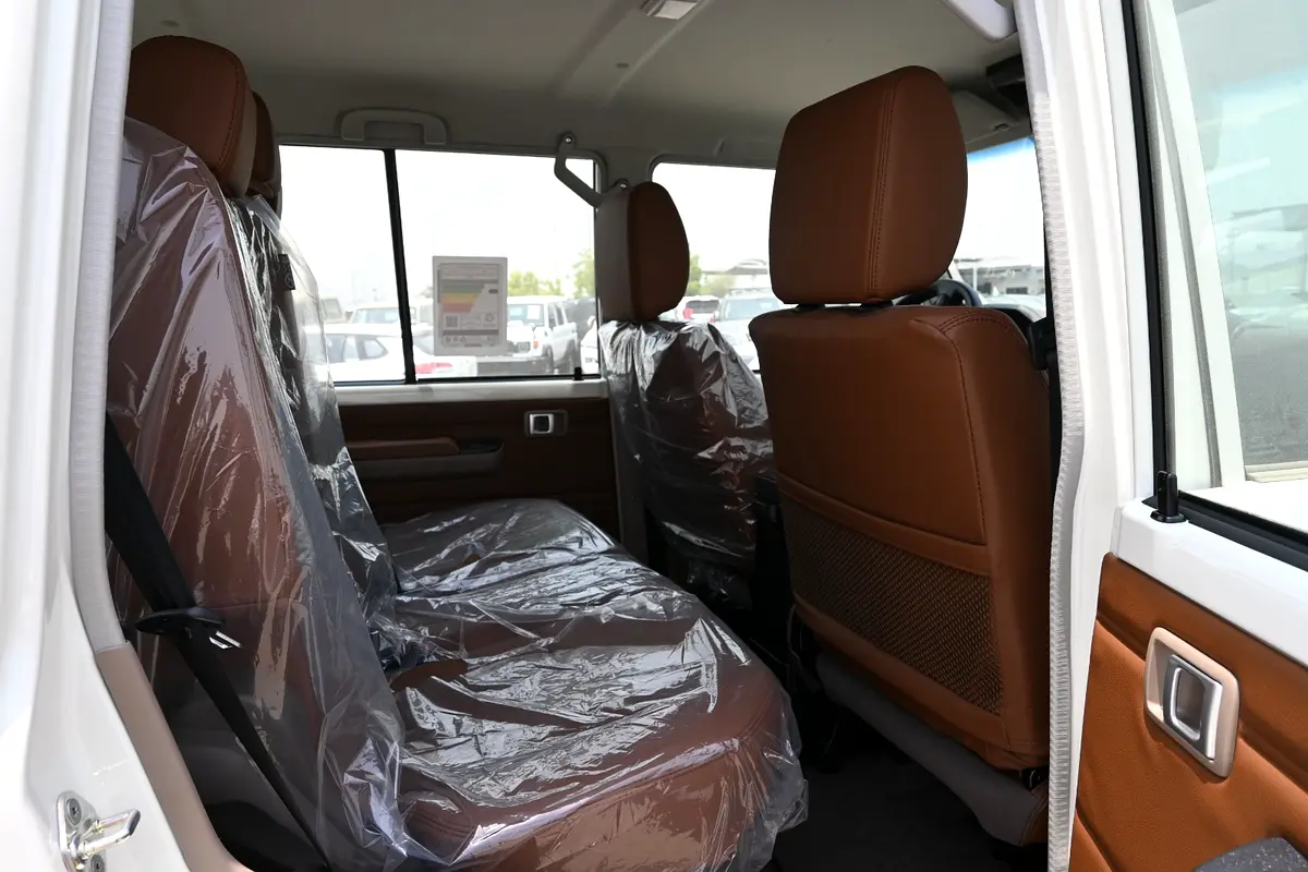 TOYOTA Land cruiser (Serie 70-LC76 LX) 2026 - photo 4