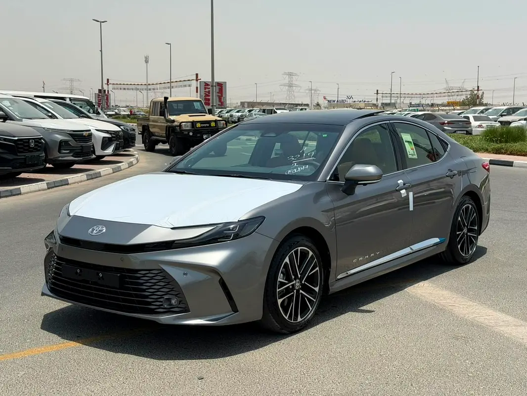 TOYOTA CAMRY 2026 - photo 2
