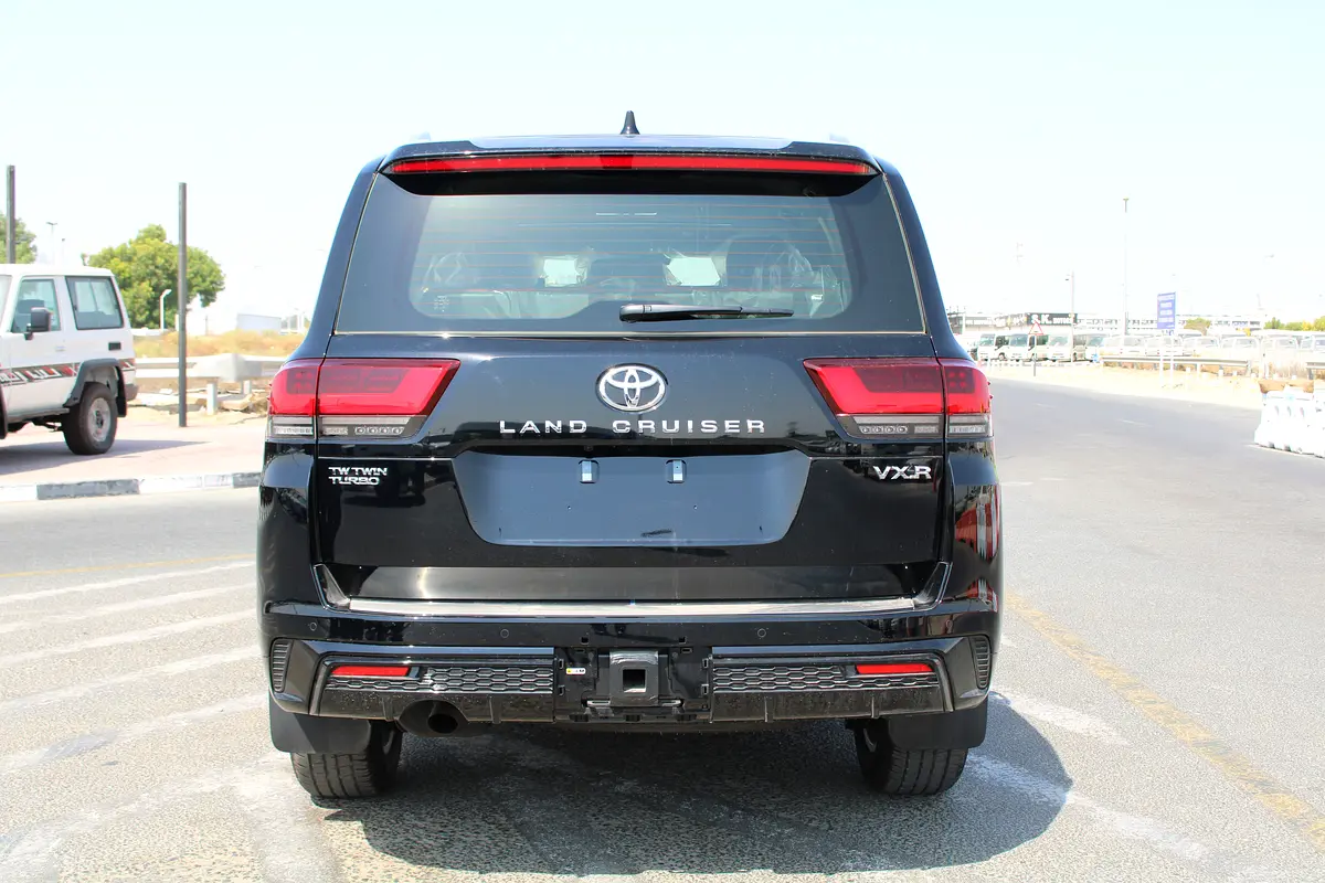 TOYOTA LAND CRUISER VXR 2026 - photo 6