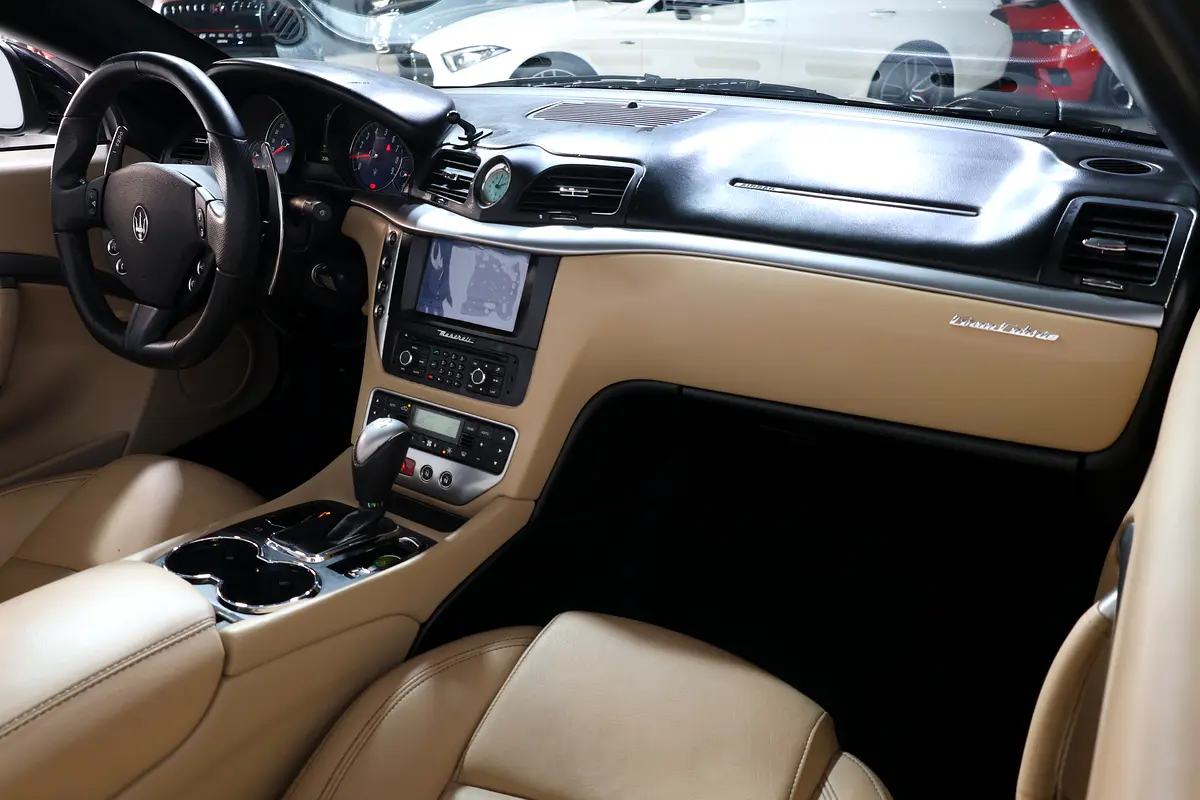 Maserati GranCabrio sport 2015 - photo 11