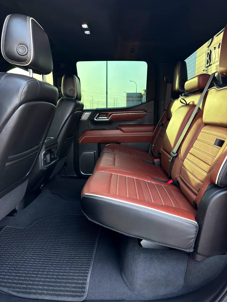 GMC  2024 - photo 3