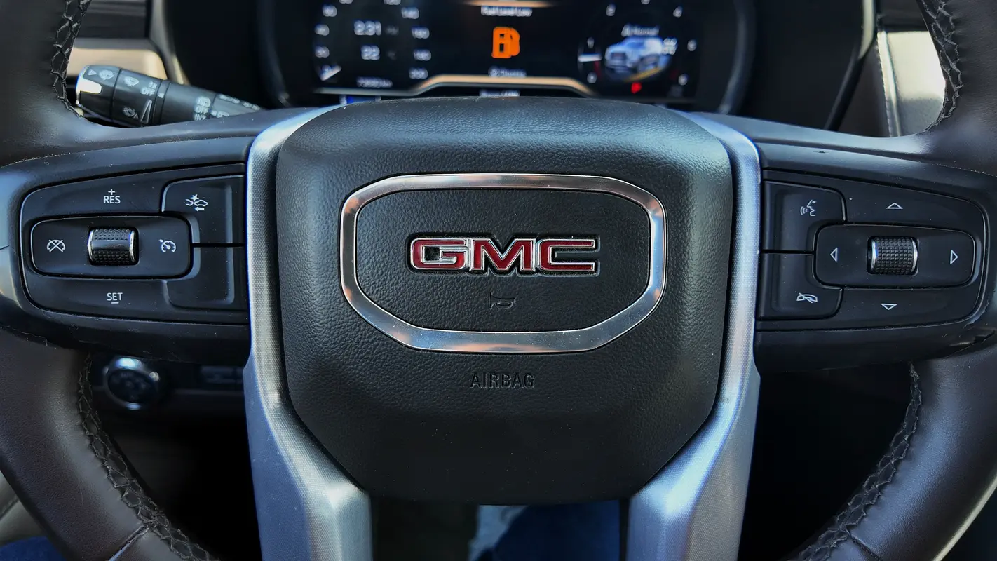 GMC YUKON SLT 2023 - photo 5