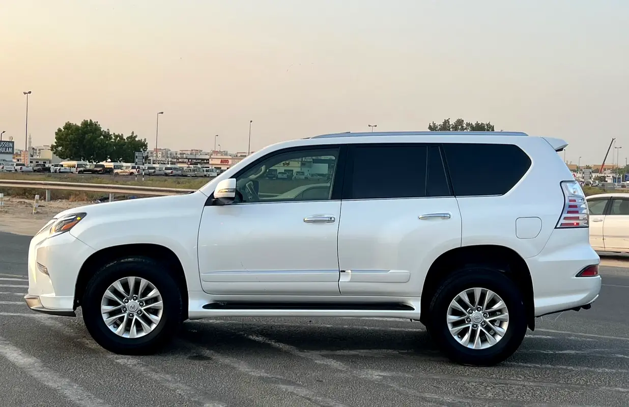 LEXUS GX460 2018 - photo 8