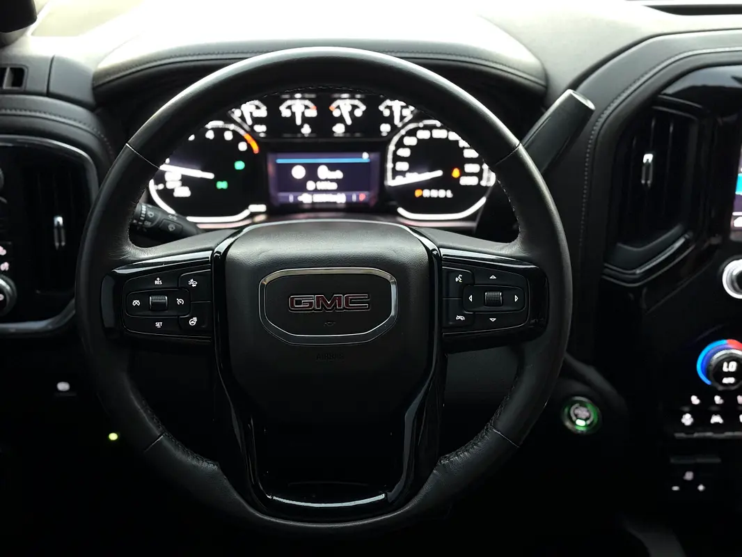 GMC  2020 - photo 9