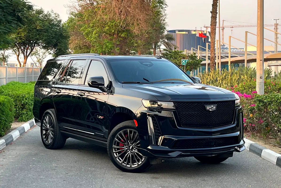 Cadillac Escalade V 2023 - photo 1