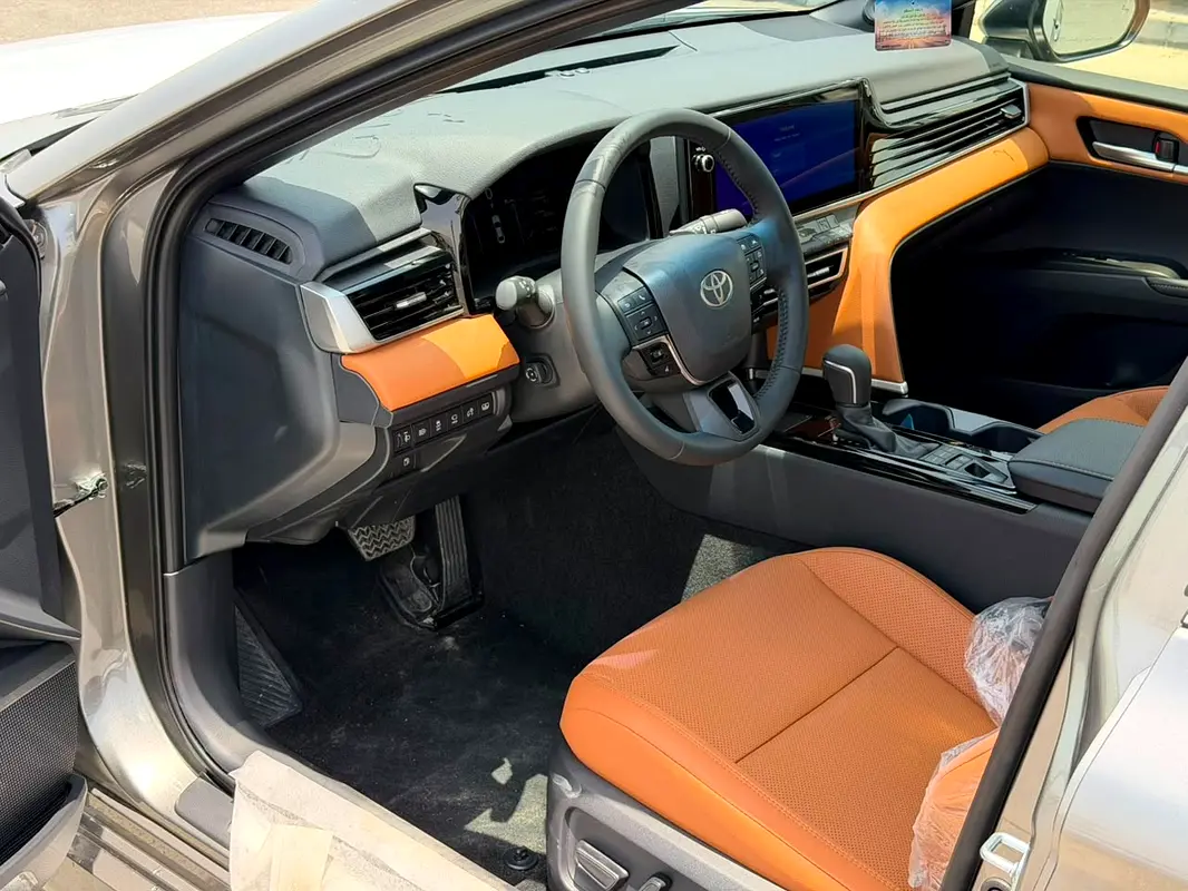 TOYOTA CAMRY 2026 - photo 3
