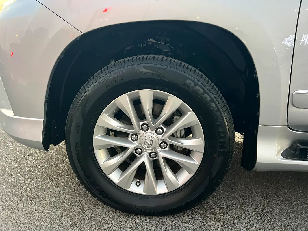 LEXUS GX460 2019 - photo 12